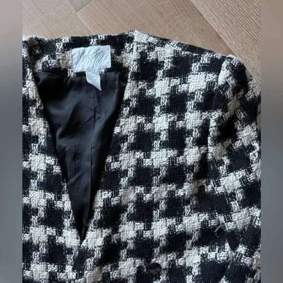 Vintage Lord & Taylor Houndstooth Tweed Blazer | Black & White Cropped 80s - Picture 6 of 6